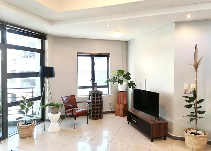 Stylish Penthouse In The Mothercity
