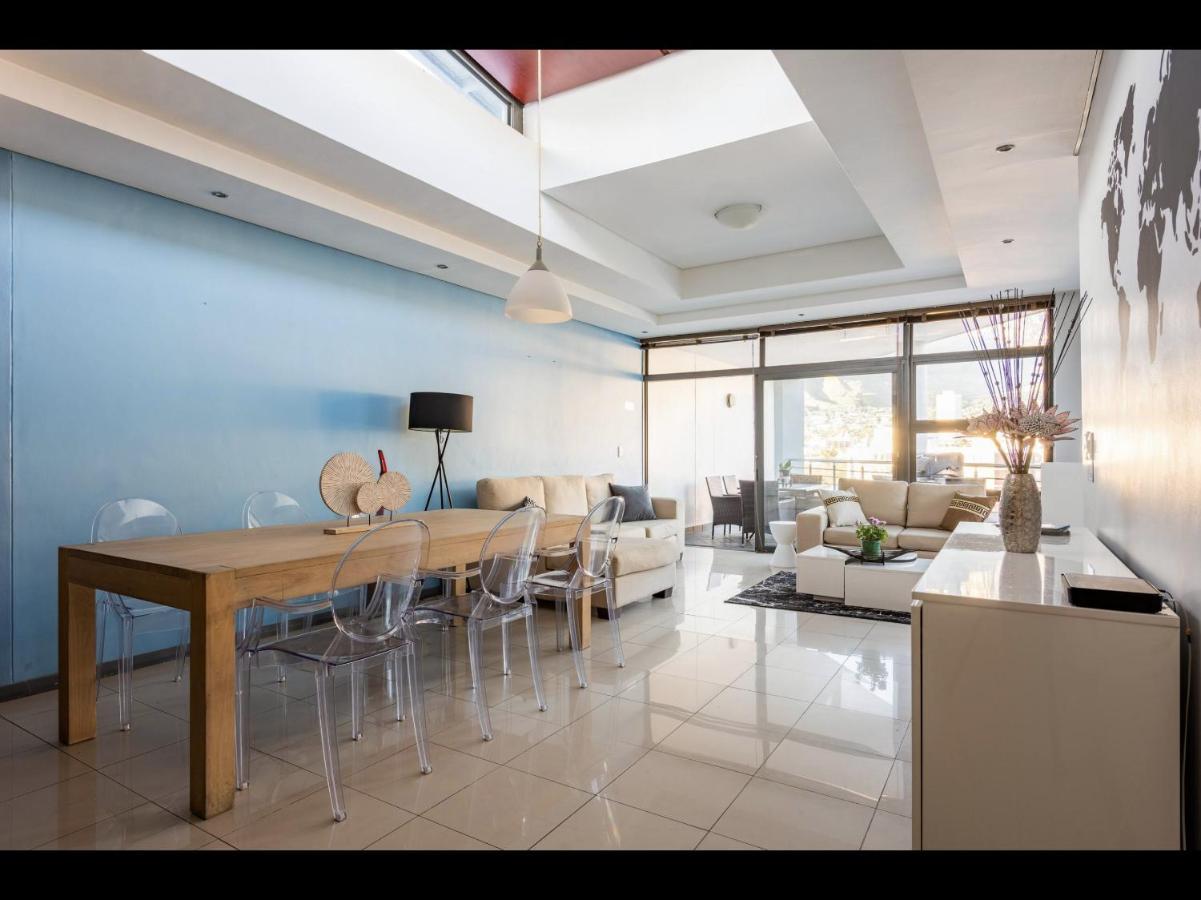 Apartment Stylish Penthouse In The Mothercity *